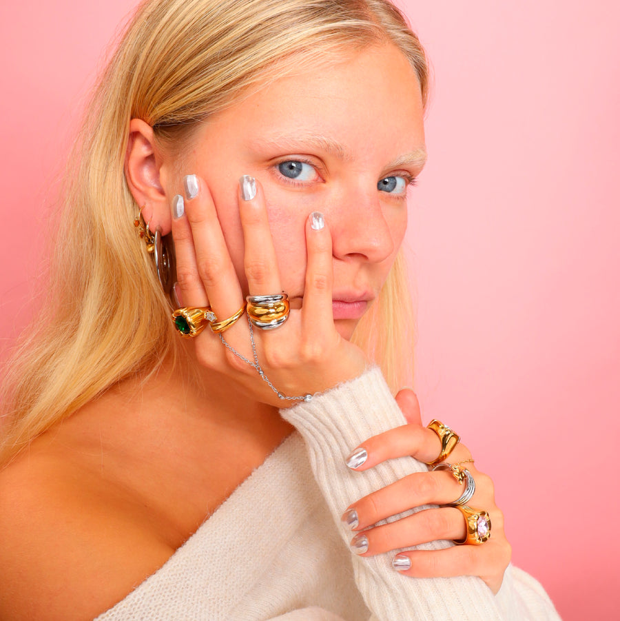 Mirror Magic (Chrome)